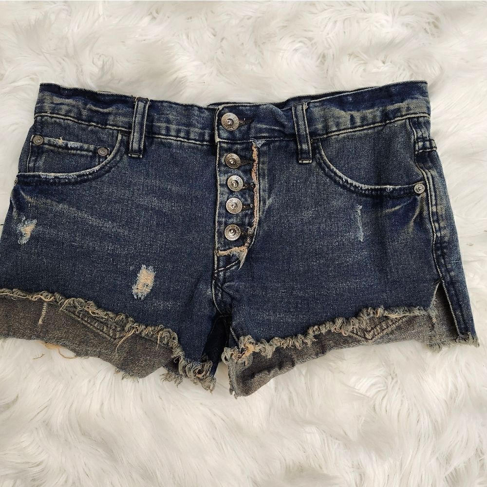 Free‎ People denim button-fly shorty shorts SZ 25